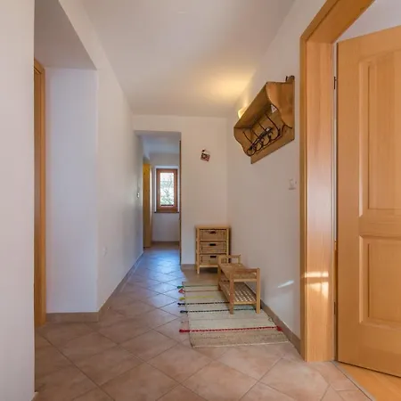 Апартаменты Koritnica