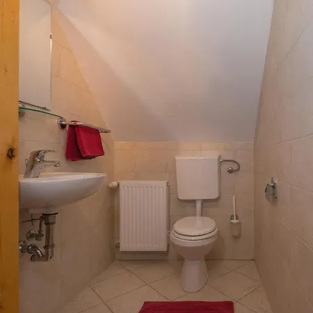 Koritnica Апартаменты