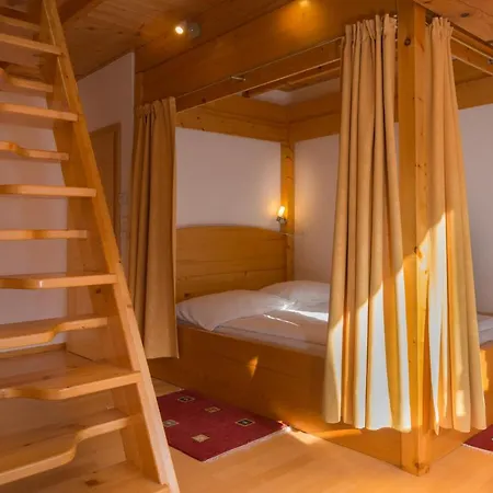 Koritnica Апартаменты Бовец